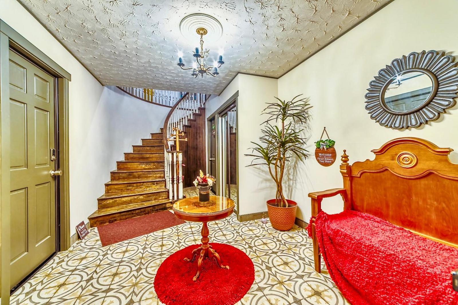 Neocolonial Nouveau Kensington Vacation Home Ванкувер Екстер'єр фото